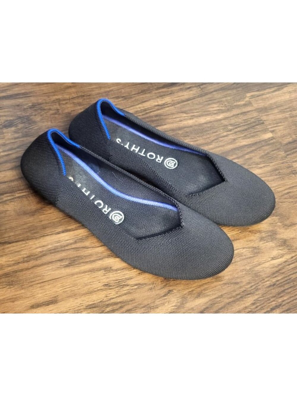 Rothys The Flat Black Round Toe Slip On Shoes 8 Slip on Knit Washable Comfort